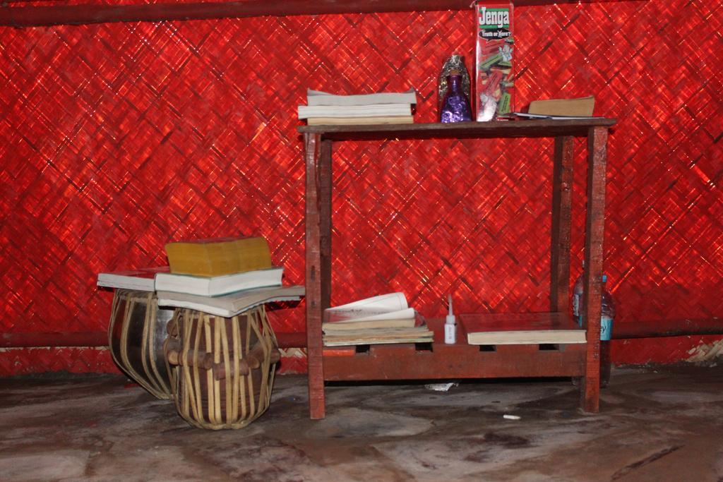 Bricks And Bamboo Hostel Anjuna Ruang foto