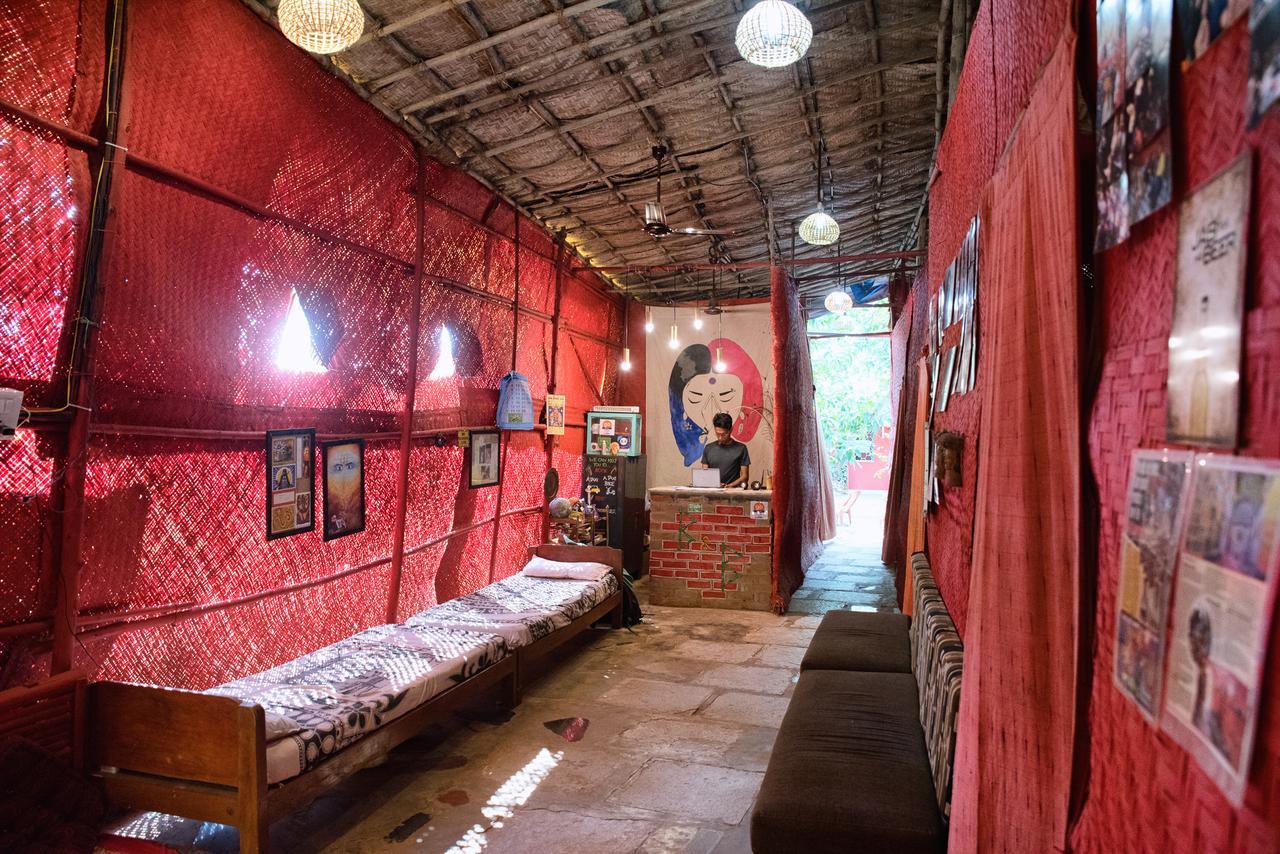 Bricks And Bamboo Hostel Anjuna Bagian luar foto